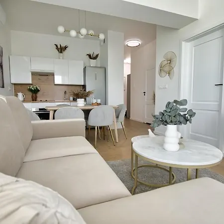 Azyl By Housine Appartement Zator